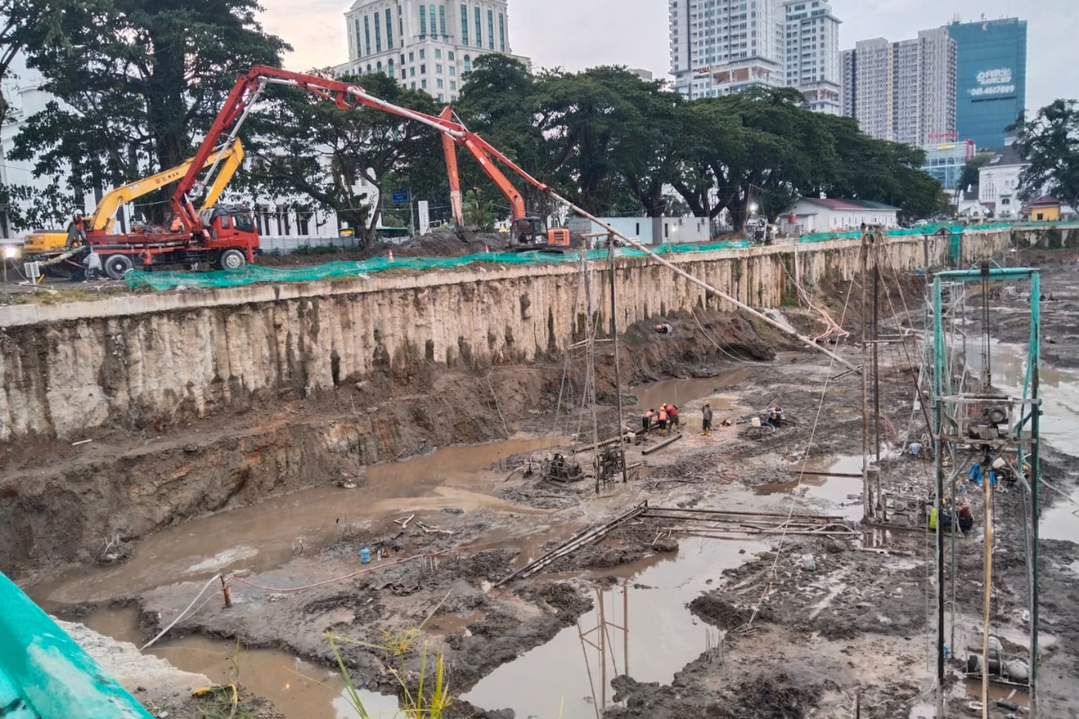 Pekerjaan Borpile Projek Revitalisasi Lapangan Merdeka Medan